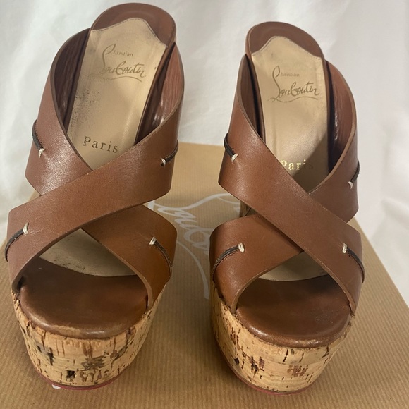 Christian Louboutin Marty Wedge Sandal - Picture 3 of 8